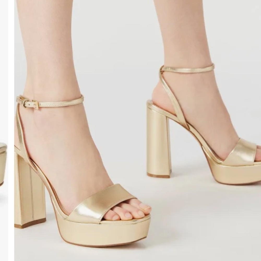 Steve Madden Lessa Gold Platform Heels